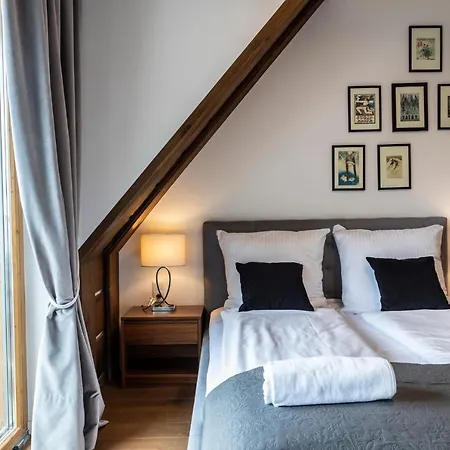 Udanypobyt Czarny Staw Закопане