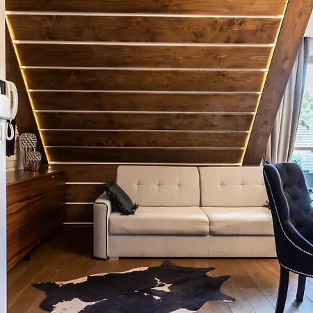 Udanypobyt Czarny Staw